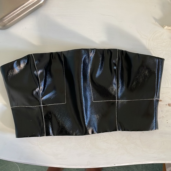 I AM GIA Finley Crop Top - Picture 3 of 5